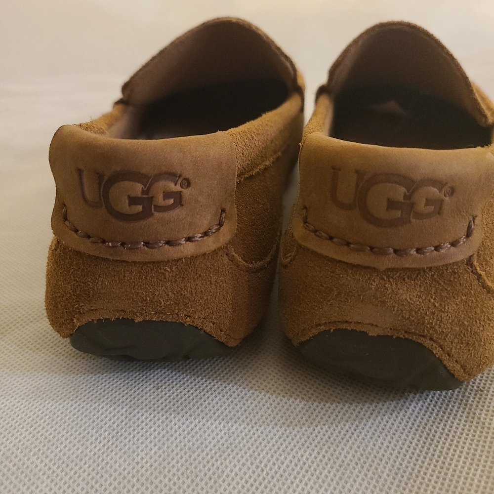 SOLD!!!!UGG Men's Boylan Tassel Loafers - Picture 8 of 11